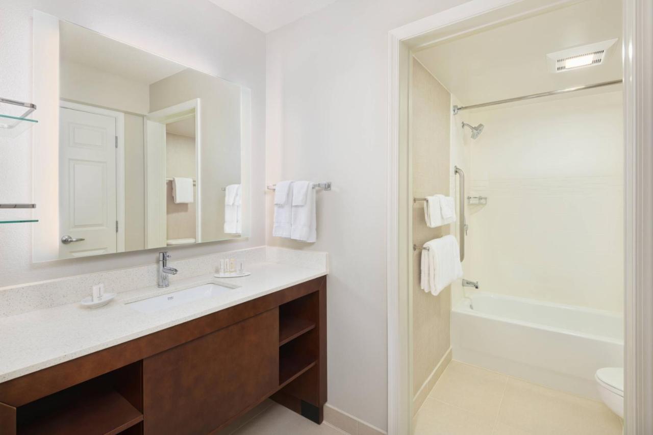 Residence Inn By Marriott State College Εξωτερικό φωτογραφία
